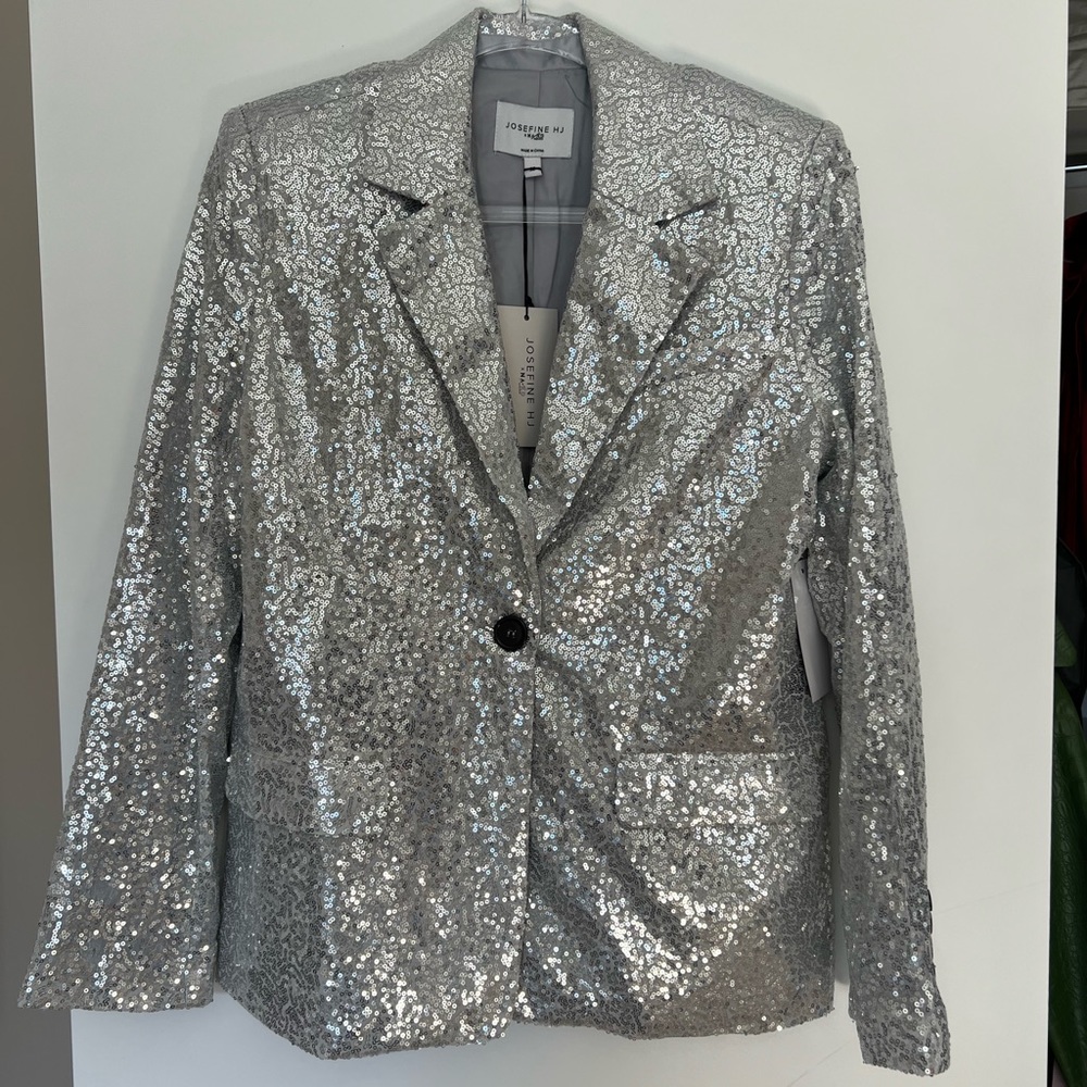 Oversized silver sequin blazer